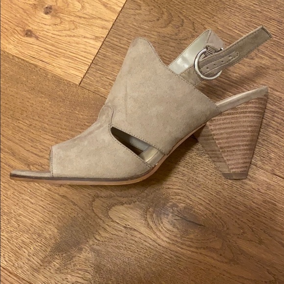 Nine West Shoes - Picture 3 of 5